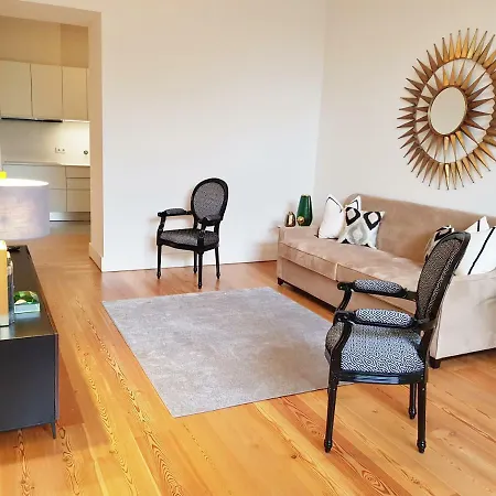 Finestay Santana * Lisbon